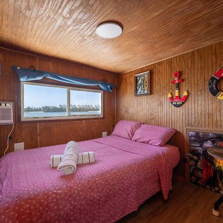 Hotel Beautiful Houseboat In Key West Exteriér fotografie
