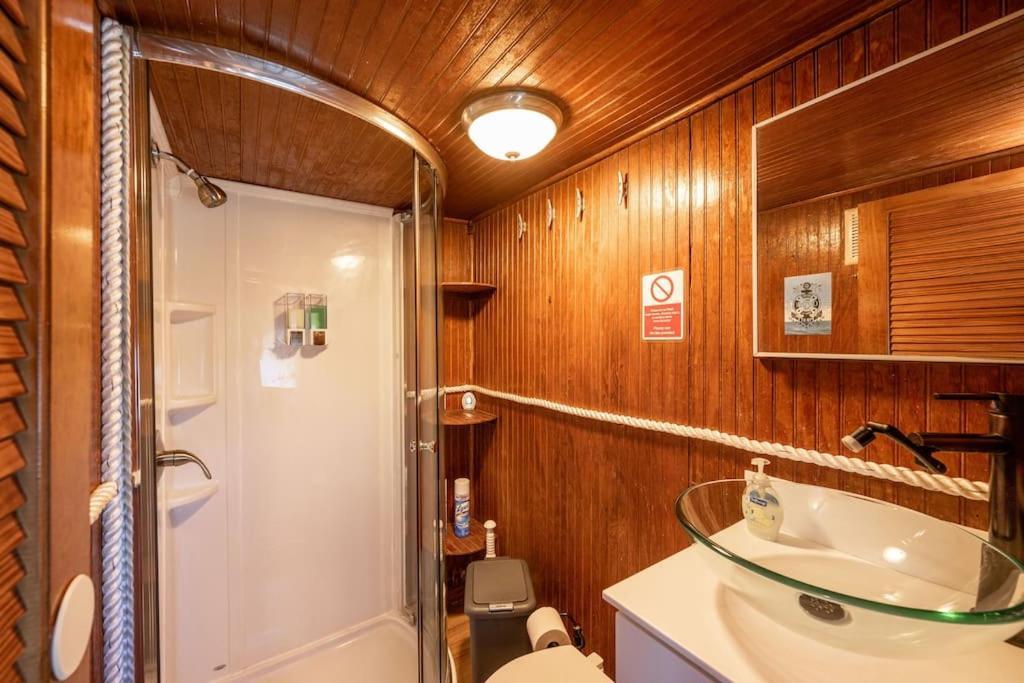 Hotel Beautiful Houseboat In Key West Exteriér fotografie